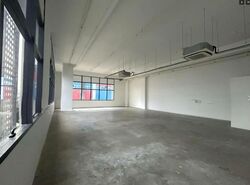 Hh @ Kallang (D13), Factory #604185681